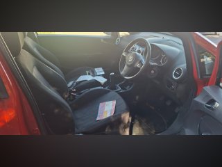 /photos/10626/0b3e8dc3-635d-53f9-10b5-70ac160d440b_i320x240.jpg