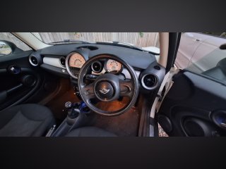 /photos/10626/26f38b68-039c-32d2-39ba-28bd205dc443_i320x240.jpg