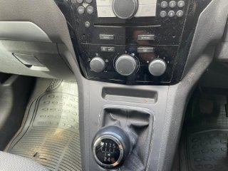 /photos/10626/70932d2b-f3e8-ff59-d22f-749fdb5e6a68_i320x240.jpg