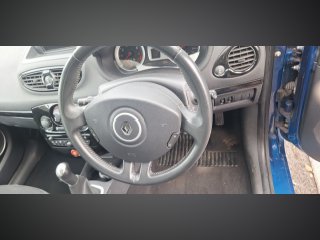 /photos/10626/98c5a9cd-32b7-18c0-81f8-be1db89817bb_i320x240.jpg