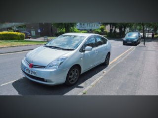 /photos/10626/ab8a44b0-4c96-fe29-ac40-3e47897e9bd3_i320x240.jpg