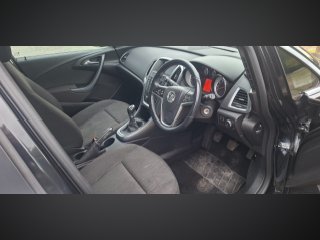 /photos/10626/b8bd6bee-2421-4680-9e2a-7f6cd65705df_i320x240.jpg