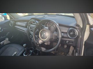 /photos/10626/d60f6c54-4d49-1718-d064-d54c52357fa3_i320x240.jpg